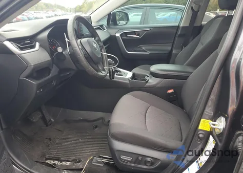 2019 Toyota Rav4 Xle из США, поврежденный, VIN 2T3P1RFVXKC020940